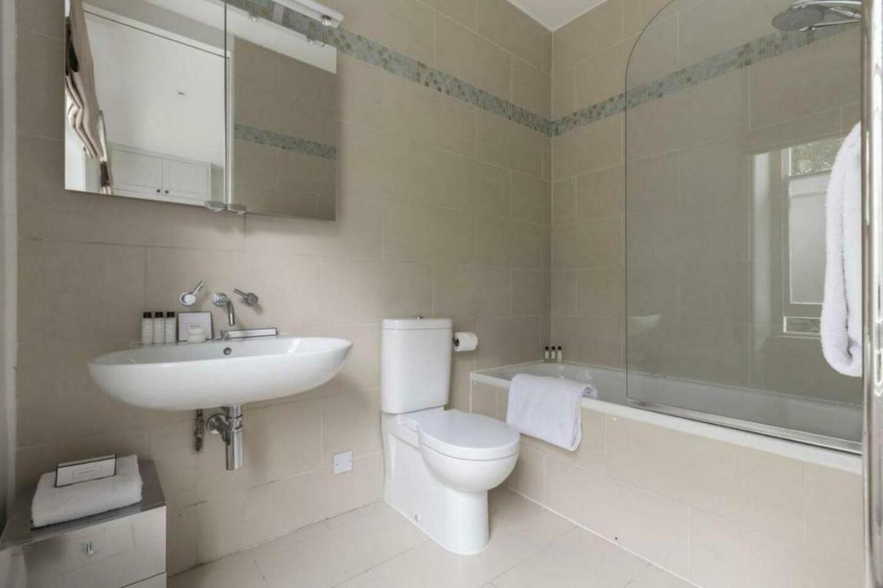 Victoria Apart In Amsterdam Каутаун Екстериор снимка